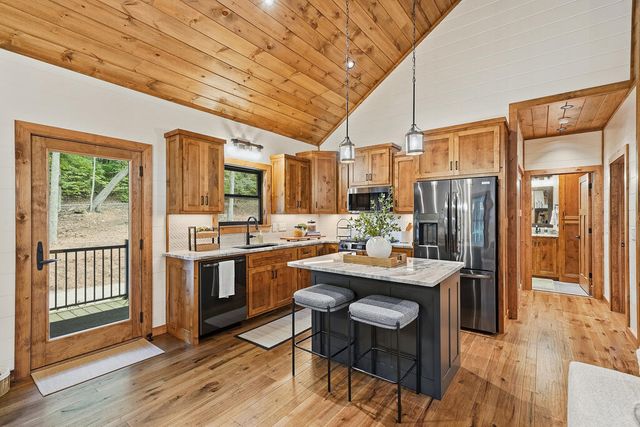 288 Hoot Owl Hill, Morganton, GA 30560