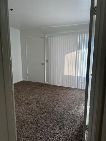 12221 W Bell Road 241, Surprise, AZ 85378