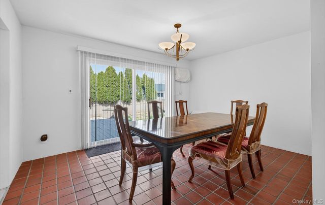 1710 Saint Marks Avenue, North Merrick, NY 11566