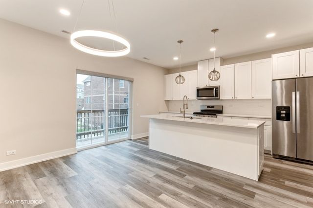 10618 Alice Mae Court, Orland Park, IL 60462