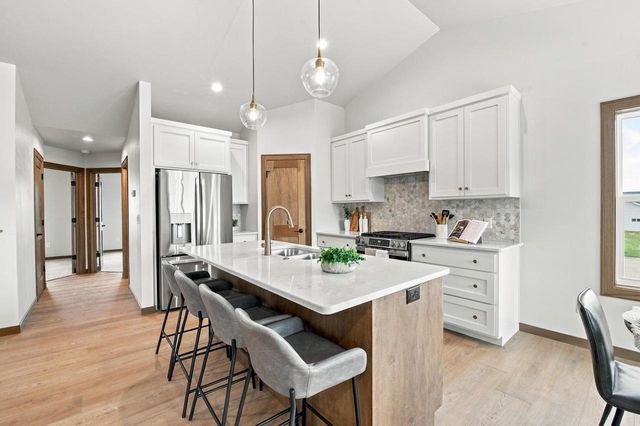 3577 BLACK SHEEP WAY, Green Bay, WI 54311