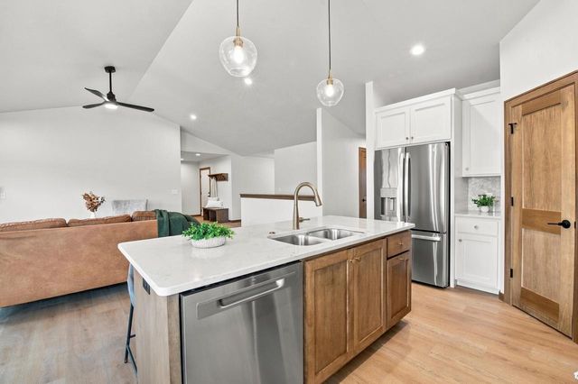 3577 BLACK SHEEP WAY, Green Bay, WI 54311