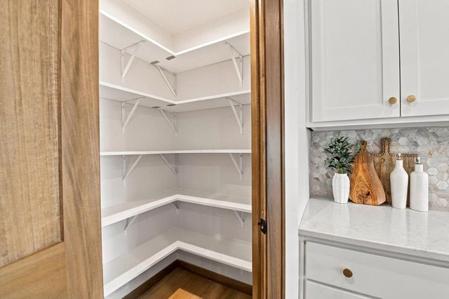 3577 BLACK SHEEP WAY, Green Bay, WI 54311