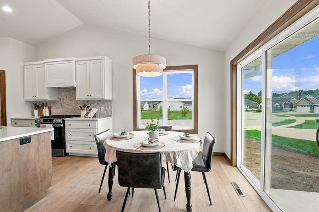 3577 BLACK SHEEP WAY, Green Bay, WI 54311