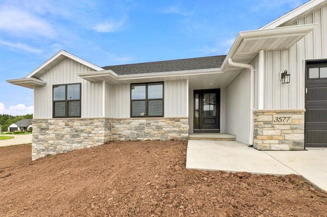 3577 BLACK SHEEP WAY, Green Bay, WI 54311