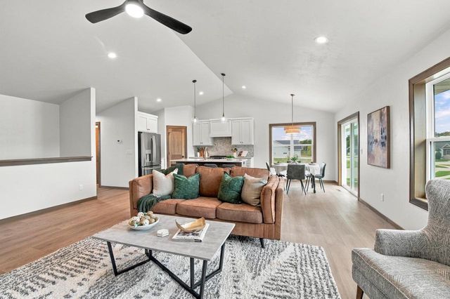 3577 BLACK SHEEP WAY, Green Bay, WI 54311