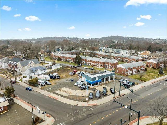 356 Main Street, East Haven, CT 06512