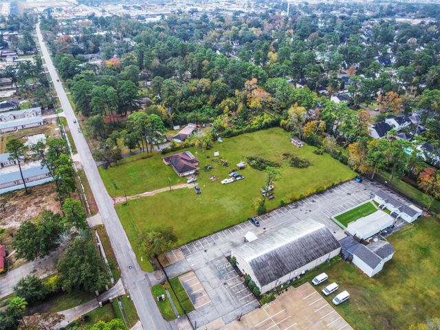 17419 Bamwood Drive, Houston, TX 77090