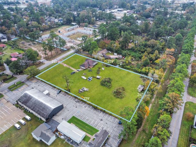 17419 Bamwood Drive, Houston, TX 77090