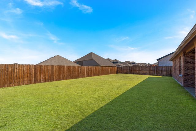 544 Spirehaven Drive, Fate, TX 75087