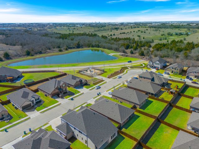 544 Spirehaven Drive, Fate, TX 75087