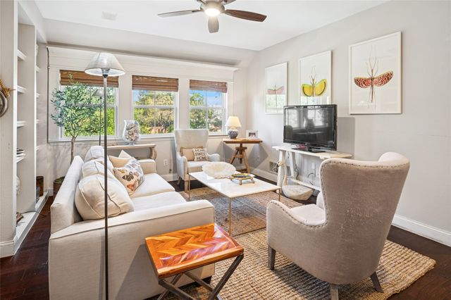 2805 Newburyport Avenue, Garland, TX 75044