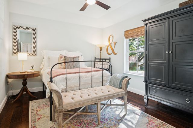 2805 Newburyport Avenue, Garland, TX 75044