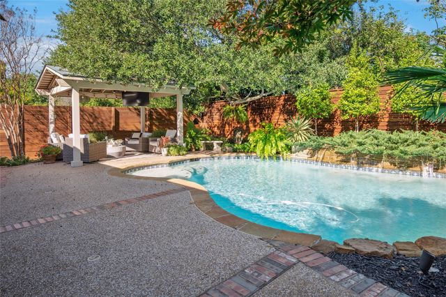 2805 Newburyport Avenue, Garland, TX 75044