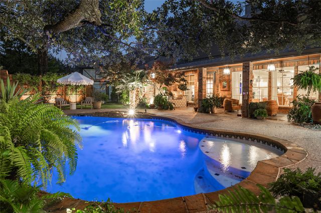 2805 Newburyport Avenue, Garland, TX 75044