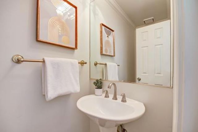 624 Partridge, Menlo Park, CA 94025