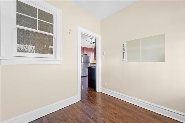 913 Green Bay Road 2N, Winnetka, IL 60093