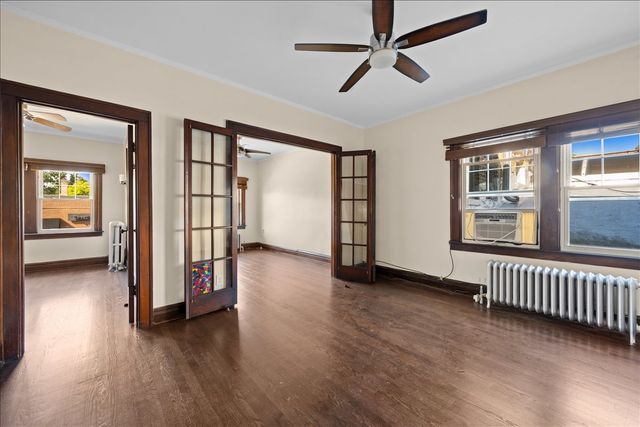 913 Green Bay Road 2N, Winnetka, IL 60093