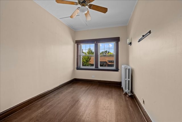 913 Green Bay Road 2N, Winnetka, IL 60093