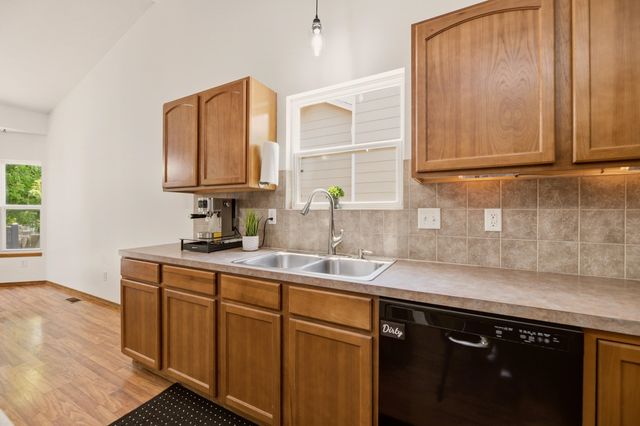 2635 E Sunnyslope, Park City, KS 67219