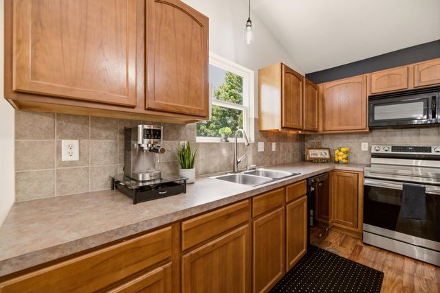 2635 E Sunnyslope, Park City, KS 67219