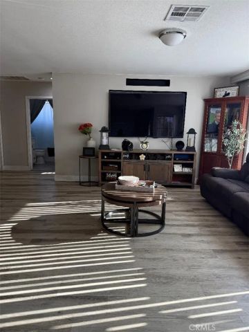 10258 Jersey, Santa Fe Springs, CA 90670