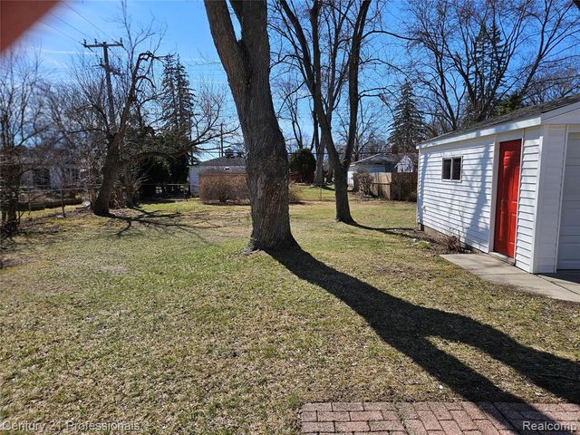 22023 W Brandon Street, Farmington Hills, MI 48336