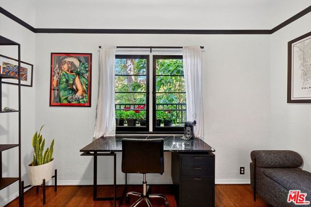 2368 Lake View Avenue, Los Angeles, CA 90039