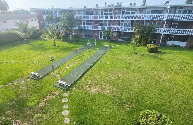 141 NE 10th Ave 22C, Hallandale Beach, FL 33009