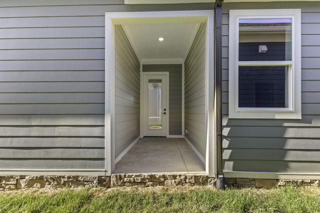 7143 Frances St, Fairview, TN 37062