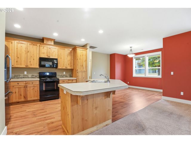 213 Sw BLUE HERON Ct, Mc Minnville, OR 97128