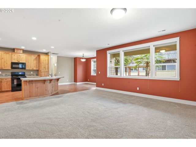 213 Sw BLUE HERON Ct, Mc Minnville, OR 97128