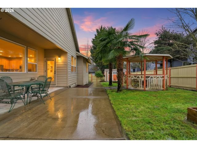 213 Sw BLUE HERON Ct, Mc Minnville, OR 97128