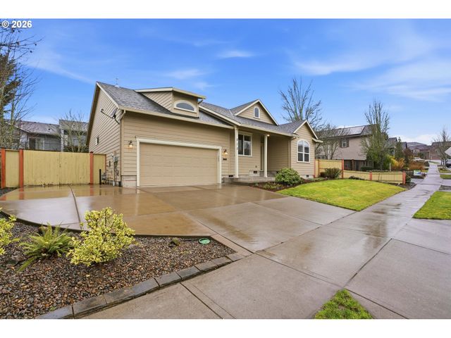 213 Sw BLUE HERON Ct, Mc Minnville, OR 97128