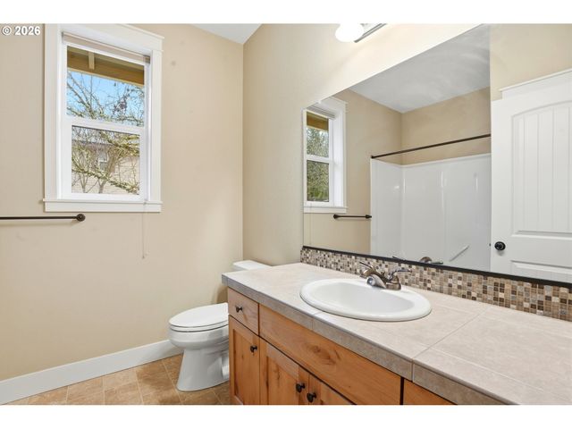 213 Sw BLUE HERON Ct, Mc Minnville, OR 97128