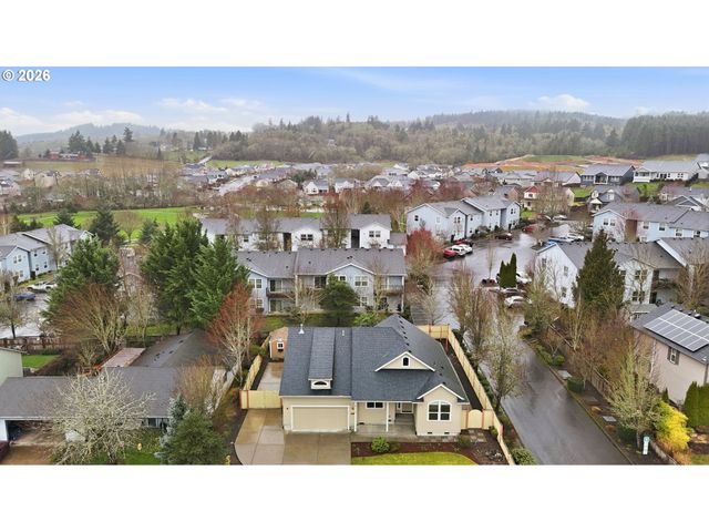213 Sw BLUE HERON Ct, Mc Minnville, OR 97128