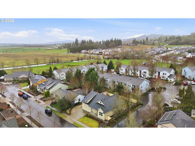 213 Sw BLUE HERON Ct, Mc Minnville, OR 97128