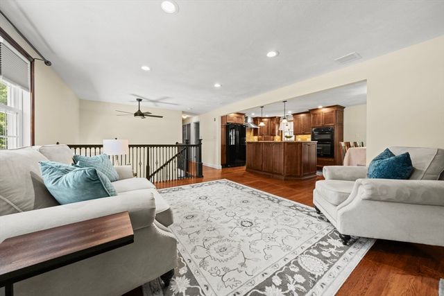 30 Marcia Road, Wilmington, MA 01887