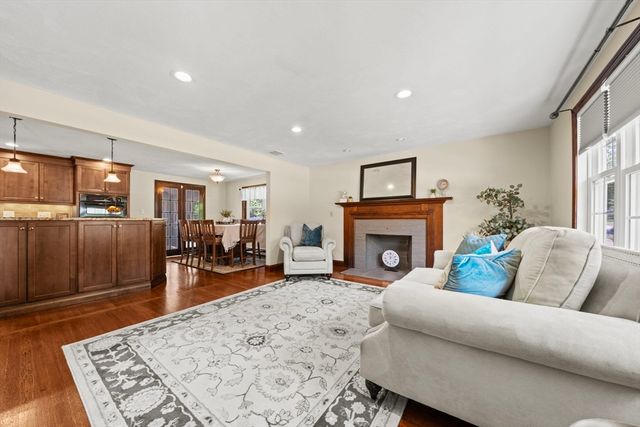 30 Marcia Road, Wilmington, MA 01887