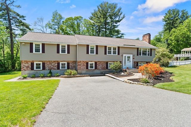 30 Marcia Road, Wilmington, MA 01887