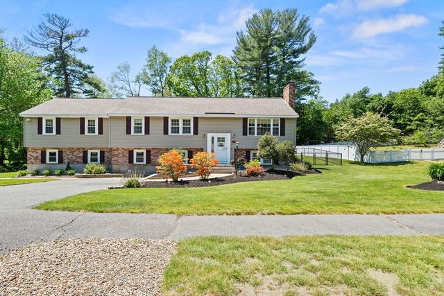 30 Marcia Road, Wilmington, MA 01887