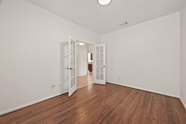 1608 Spring Glen Lane, Pearland, TX 77581