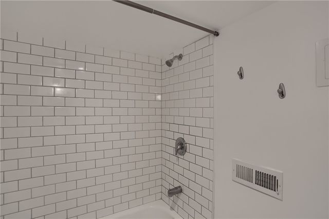 4023 Woolslayer Way, Bloomfield, PA 15224