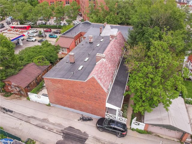 4023 Woolslayer Way, Bloomfield, PA 15224