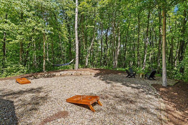 3411 Lake Chapin Drive, Oronoko Twp, MI 49103