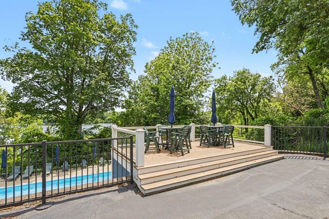 3411 Lake Chapin Drive, Oronoko Twp, MI 49103