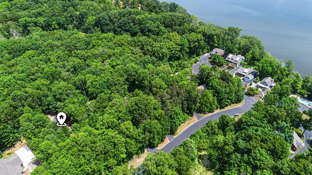 3411 Lake Chapin Drive, Oronoko Twp, MI 49103