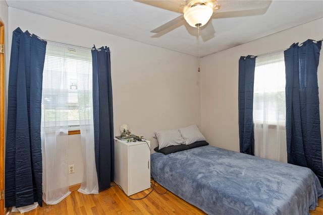 7610 SW 9th Place, Des Moines, IA 50315