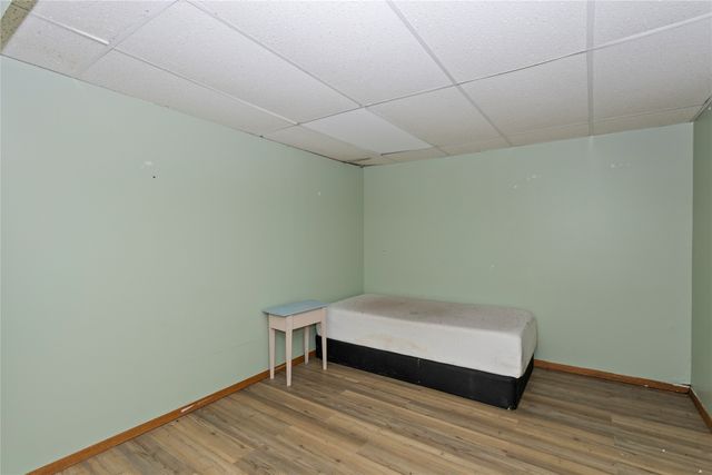 7610 SW 9th Place, Des Moines, IA 50315