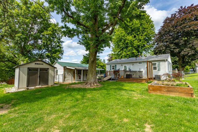7610 SW 9th Place, Des Moines, IA 50315
